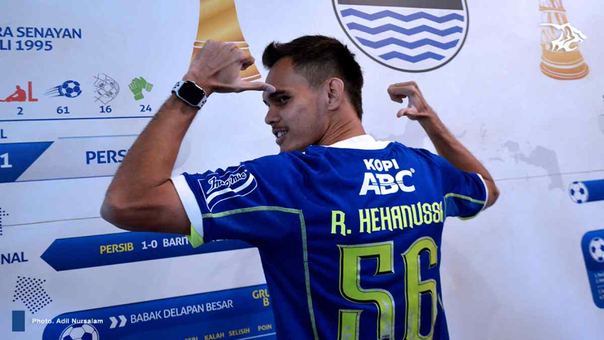 Makna Penting Nomor Punggung 56 Bagi Rezaldi Hehanusa Di Persib Bandung