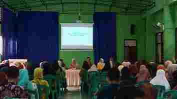 Bank BJB Banjarsari Ciamis Sosialisasikan Program DPLK ke PPPK Guru Honorer