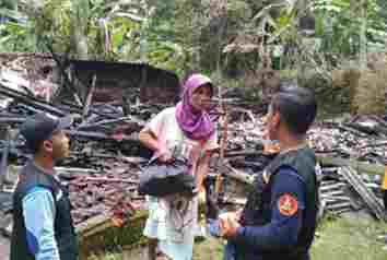 MDMC Salurkan Bantuan Untuk Korban Kebakaran di Banjaranyar Ciamis