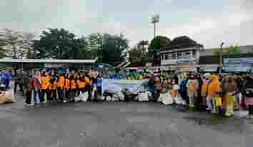 Long March Bersih-bersih di Ciamis Dalam Rangka WCD 2022